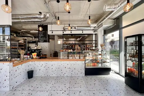 Nikki's Bakery photo 1